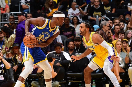 Warriors Kalahkan Lakers 119-109 pada Pertandingan Pembuka Musim NBA