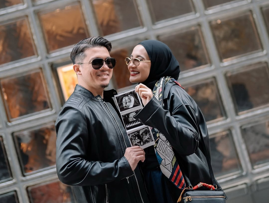 Zaskia Sungkar Umumkan Jenis Kelamin Calon Anak Kedua, Ini Reaksinya!