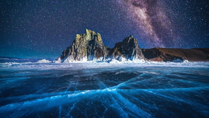 "Danau Terdalam di Bumi Dihuni Monster Sejenis Megalodon, Penemuan Mengejutkan!"