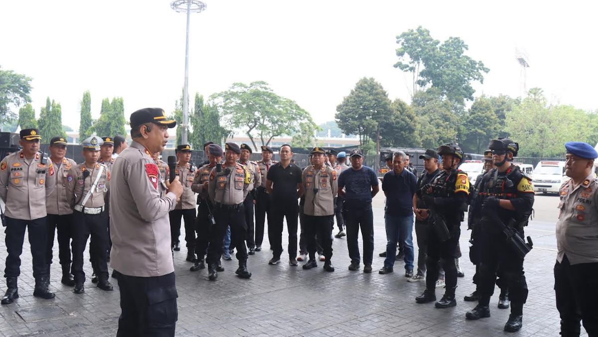 1.500 Aparat Gabungan Siaga Amankan Konser Blackpink di GBK Hari Ini