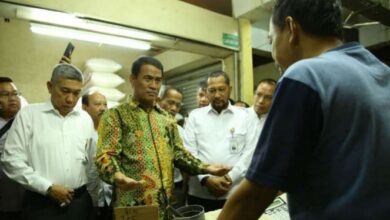 Amran Tegaskan Sidak Harga Beras: Pentingnya Menghindari Politilisasi Sektor Pangan