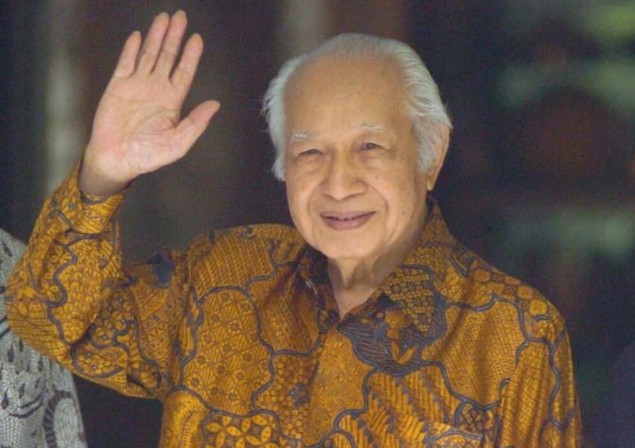 Apakah Soeharto Layak Dapat Gelar Pahlawan Nasional? Cek Syarat Utamanya di Sini!