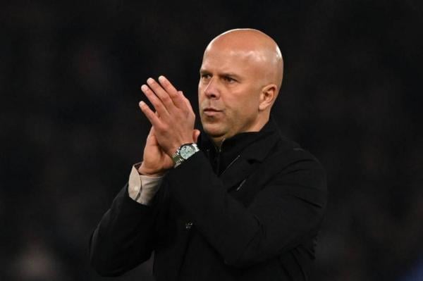 Arne Slot di Ambang Pemecatan? Komentar Setelah Liverpool Kalah 1-4 dari PSV di Anfield