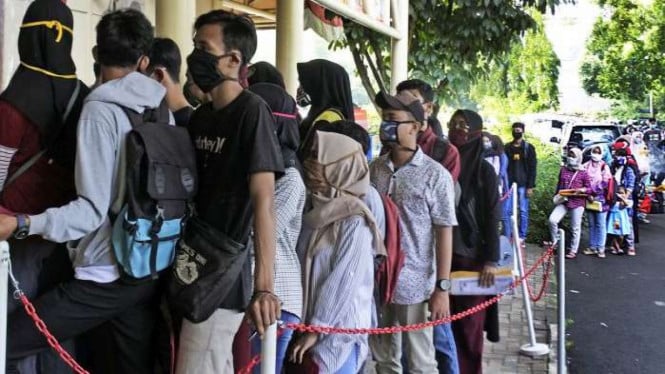 BPS Ungkap Dominasi Pekerja Informal di Agustus 2025: Rincian Menarik yang Perlu Anda Ketahui