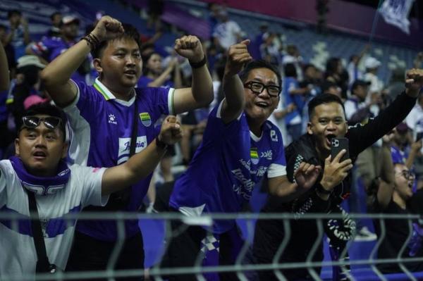 Bojan Hodak & Marc Klok Bincangkan Dukungan Bobotoh di Laga Persib Melawan Lion City Sailors