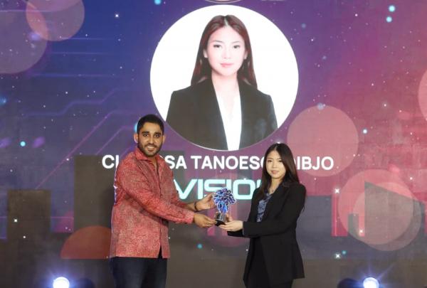 Clarissa Tanoesoedibjo Terima Netcore Award, Kepemimpinan Vision+ Dikenal Brilian!