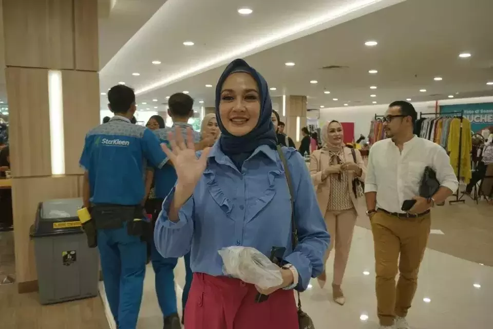 Dina Lorenza Serukan Dukungan Pemerintah untuk Sineas Film Indonesia: Apa Harapan dan Tantangannya?