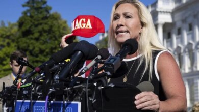 Drama Trump vs Marjorie Greene: Tuduhan Pengkhianatan dan Telepon yang Tak Terjawab!