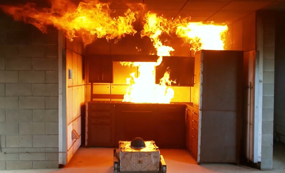 FireBot: Inovasi Robot Tahan Api Mahasiswa Texas untuk Melindungi Petugas Pemadam Kebakaran