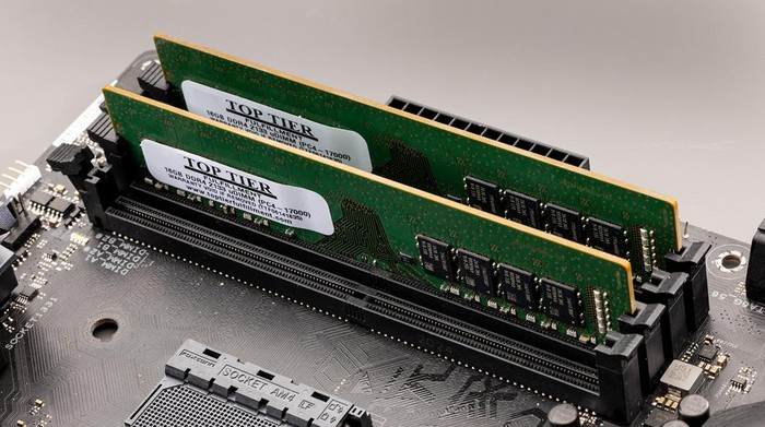 Harga RAM PC Melonjak Tajam: Apa Pengaruh AI di Balik Kenaikan Ini?