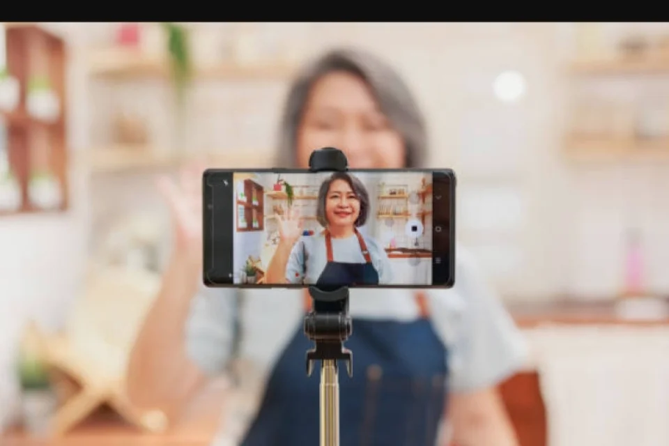 Kata Kreator Konten Mengenai Wacana Sertifikat Wajib untuk Influencer Ala Cina, Setujukah?