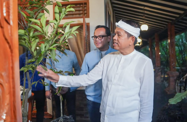 Keindahan Rumah Dedi Mulyadi: Inspirasi Hunian Tradisional yang Modern dan Menawan