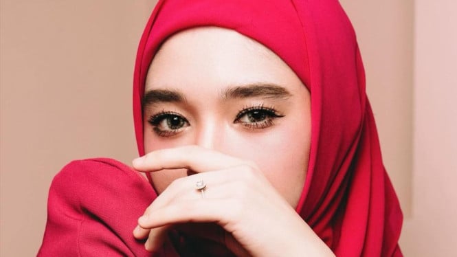 Mantan Pengacara Bela Inara Rusli: 'Saya Percaya Ibu' di Tengah Isu Perselingkuhan