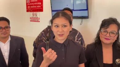 Marissa Anita Tampil Ceria di Sidang Cerai Perdana: Apa yang Terjadi di Balik Senyumnya?