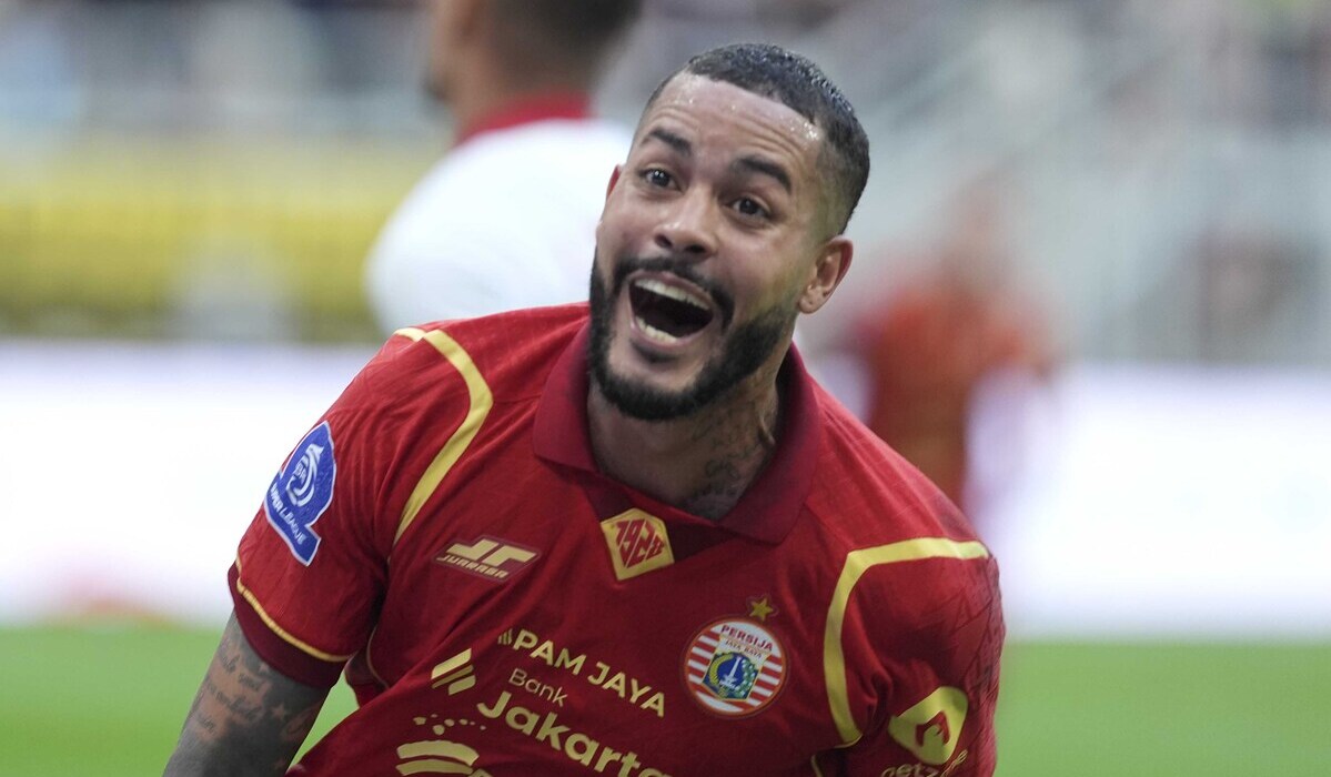 Maxwell Souza Ciptakan Hattrick, Persija Jakarta Menang Gemilang!