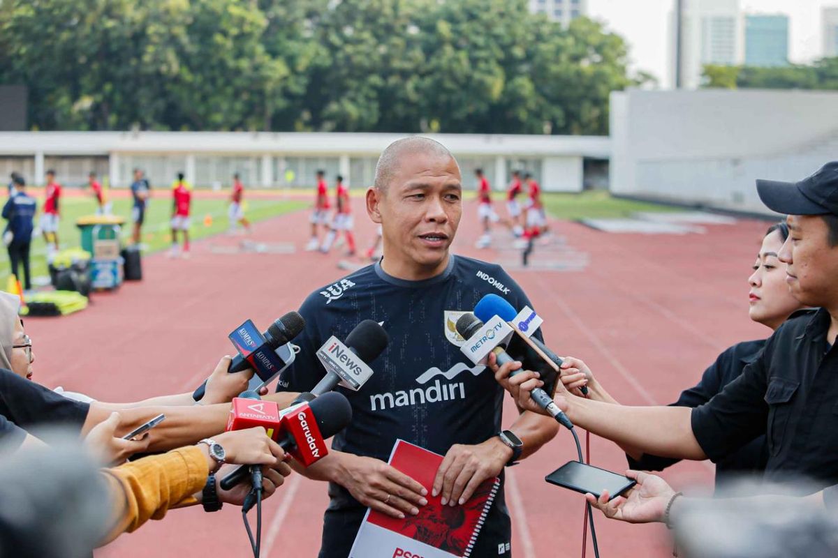 Nova Arianto Marah di Ruang Ganti, Evandra Florasta: Semangat Baru untuk Timnas U-17!