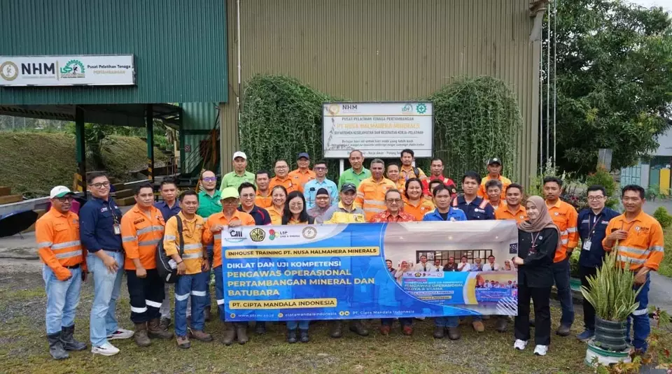 Nusa Halmahera Minerals Tingkatkan K3: Melalui Sertifikasi Pengawas Operasional Pertama