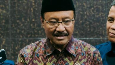 Penerima Bansos Mundur Setelah Ditempeli Stiker, Mensos: Kita Hormati Keputusan Mereka