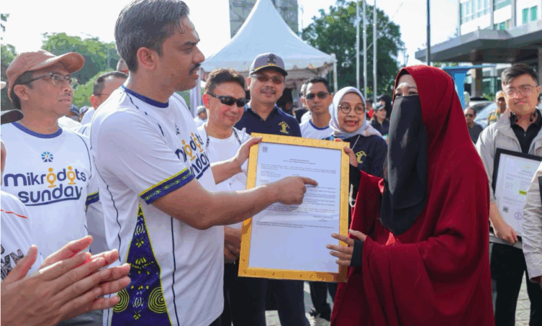 Perkuat Ekosistem Usaha dengan MikroDOTS: Solusi Inovatif untuk UMKM di Era Digital