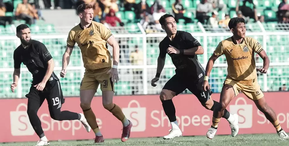 Persita Tahan Imbang Bhayangkara 1-1 di Stadion Sumpah Pemuda