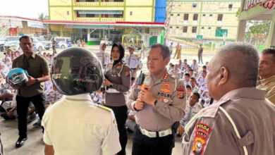 Polda Riau Perkenalkan Empat Program Unggulan kepada Pelajar SMK Taruna Satria