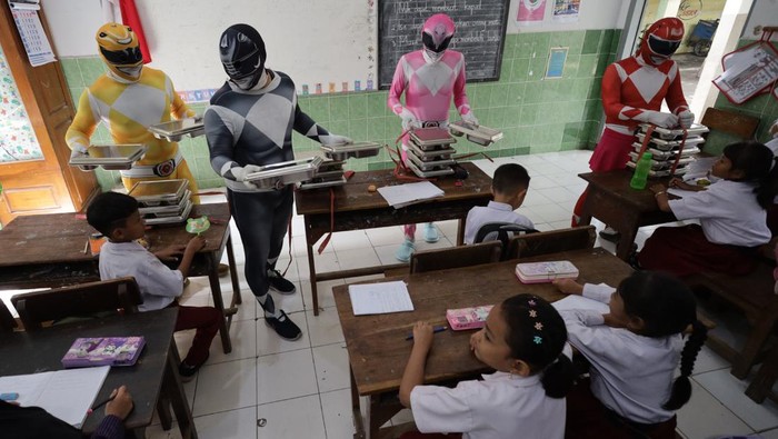 Power Rangers: Program Makan Bergizi Gratis untuk Siswa di Kediri, Apa Manfaatnya?
