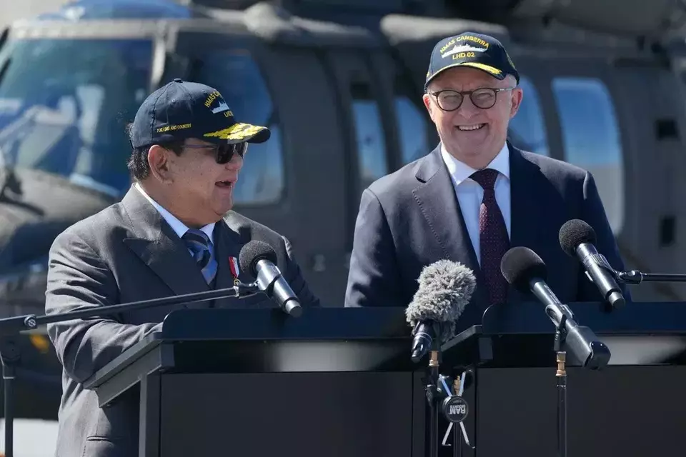 Prabowo Bikin Albanese Tertawa dengan Candaan tentang Intelijen, Suasana Makin Cair!