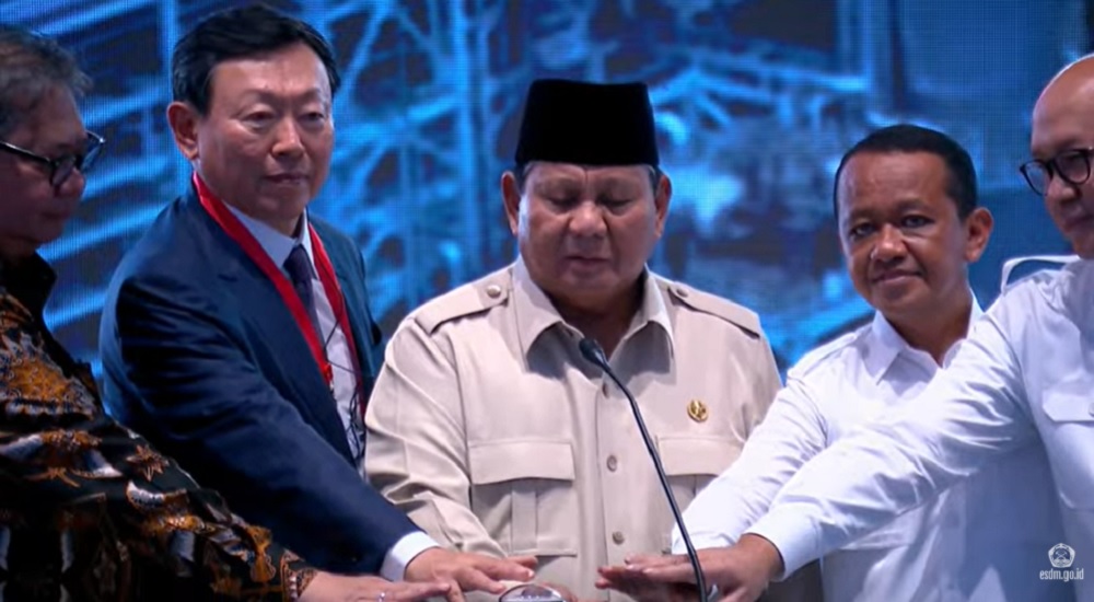 Prabowo Resmikan Pabrik Petrokimia Lotte Chemical Rp65 Triliun di Cilegon: Dampak dan Harapan