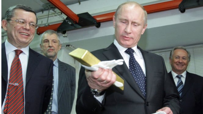 Rusia Jual Emas Fisik untuk Biayai Perang: Cadangan Negara Kian Menipis dan Dampaknya