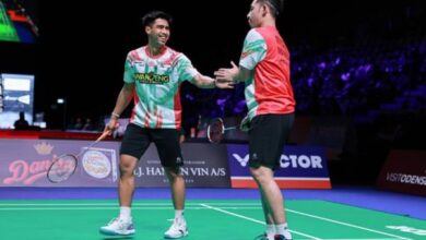 Sabar/Reza Hempaskan Jagoan Malaysia di Hylo Open 2025 Meski Pincang!