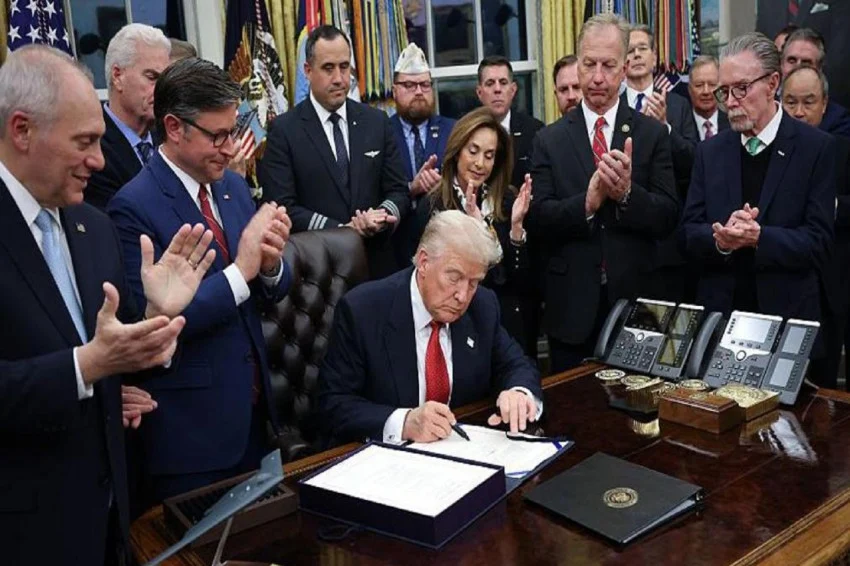 Trump Teken RUU: Akhiri Shutdown Terlama dalam Sejarah AS, Apa Dampaknya bagi Warga?