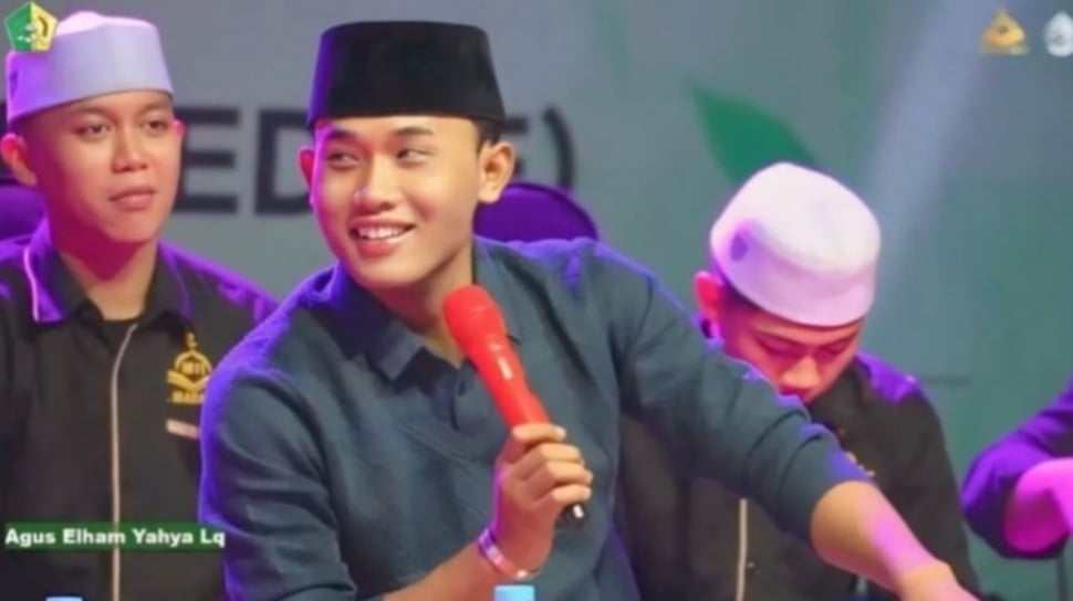 "Gus Elham: Dari Lulusan SD hingga Pondok Pesantren, Menggali Pendidikan yang Menginspirasi"