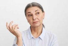 10 Makeup Base Terbaik untuk Usia 50 Tahun, Efektif Samarkan Kerutan Harga di Bawah Rp 150 Ribu