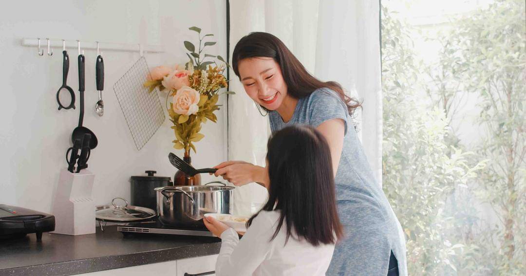 10 Rekomendasi Wajan Listrik Terbaik untuk Memasak Praktis dan Efisien di Rumah