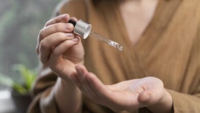 10 Serum Wajah Tanpa Alkohol untuk Kulit Sensitif, Cerahkan dan Glowing di Bawah Rp150 Ribu