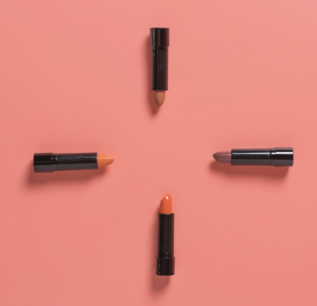 4 Rekomendasi Lipstik 2in1 Multifungsi untuk Bibir dan Blush, Harga Mulai Rp40 Ribuan