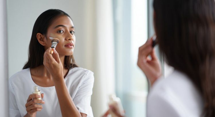 7 Primer Lokal Terbaik untuk Samarkan Pori-Pori, Kulit Tampak Halus dan Flawless