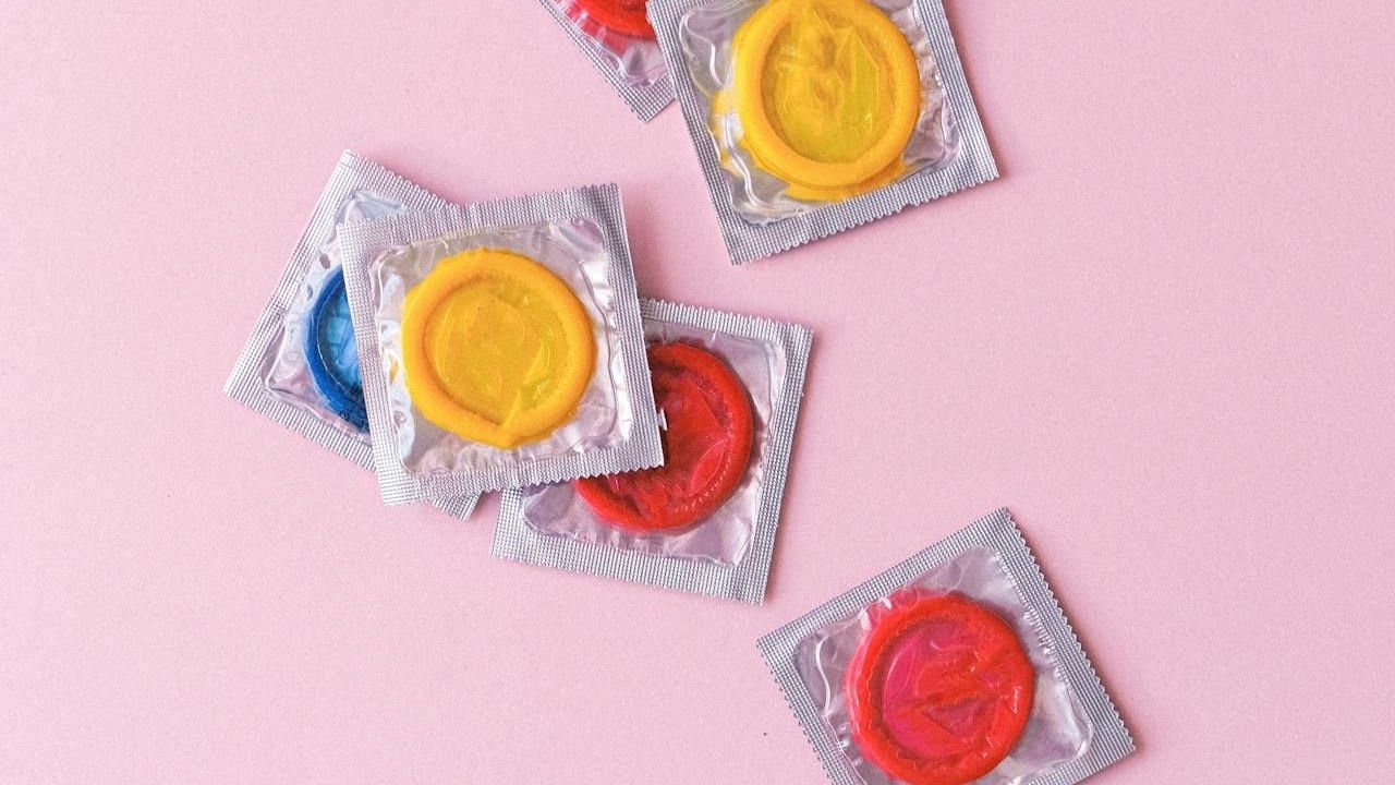 7 Rekomendasi Kondom Vibrator untuk Hubungan Suami Istri Lebih Memuaskan dan Harmonis