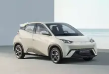 8 Mobil Listrik Baterai Ganda Terbaik untuk Perjalanan Jarak Jauh, Pilihan Unggul 2025