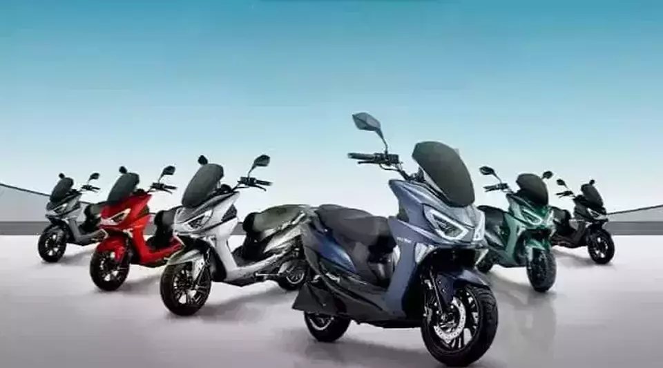 8 Motor Listrik Warna Kekinian yang Cocok untuk Anak Muda, Pilihan Tampil Stylish