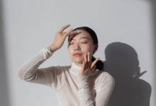 8 Rekomendasi Sunscreen Terbaik untuk Kulit Kombinasi Beserta Daftar Harga Terbaru