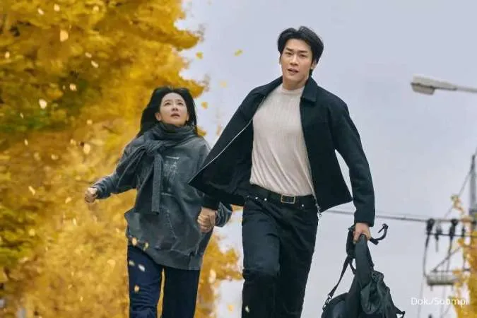 9 Drama Korea Kim Young Kwang Terpopuler, Walking on Thin Ice Masih Tayang