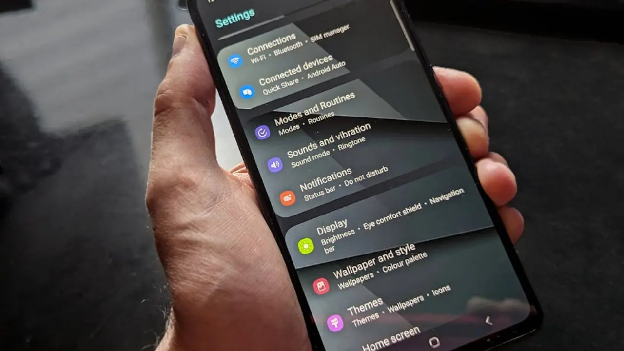 Apakah Tema Xiaomi Bikin Baterai Boros? Pengaruh HyperOS dan Layar AMOLED Dijelaskan Lengkap