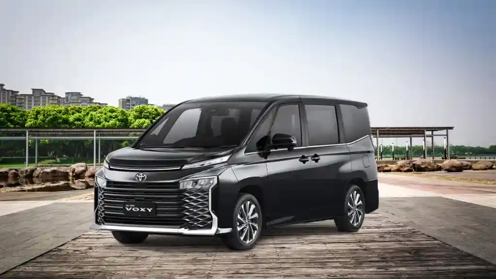 Apakah Toyota Voxy Boros Bahan Bakar? Berikut Fakta Konsumsi BBM Sebenarnya