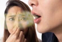 Cegah Bau Mulut dari Celah Gigi Palsu: Temuan Studi dan Solusi Praktis untuk Pengguna