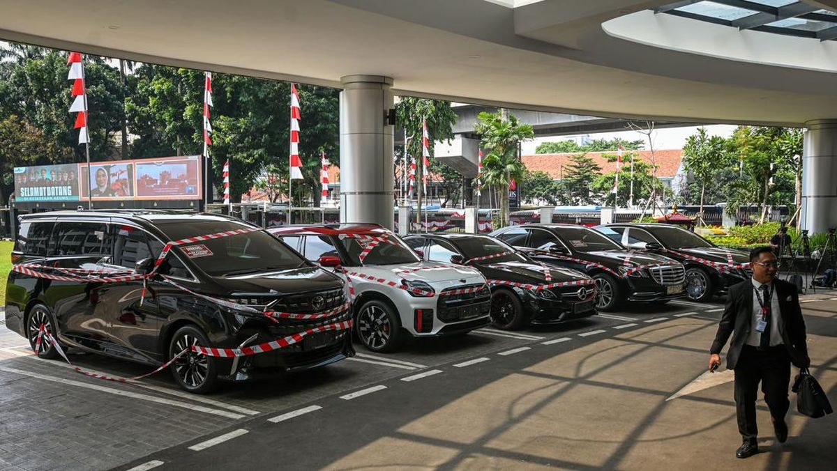 Daftar 9 Mobil Mewah Milik Riza Chalid yang Disita Kejagung, Berikut Rinciannya