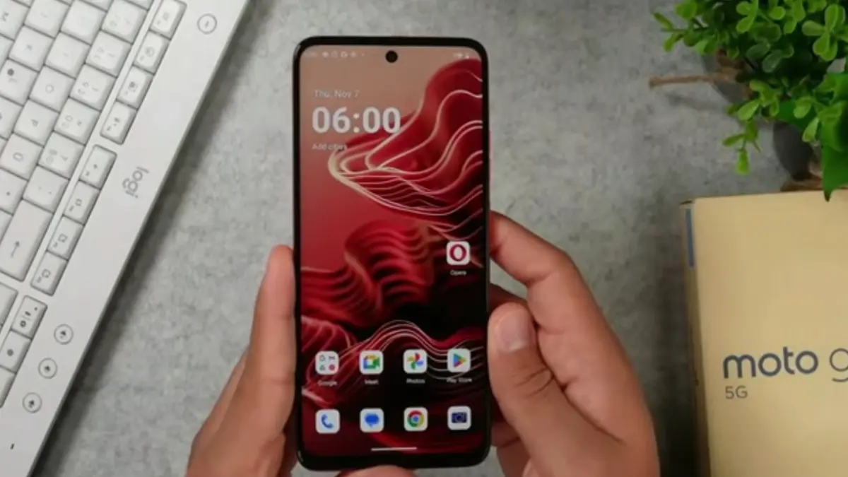 Enam HP 2 Jutaan Terbaik 2025: Performa Cepat, Baterai Awet, Kamera Berkualitas