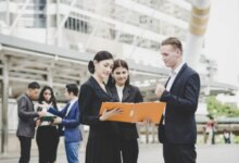 Gaji Karyawan Diprediksi Naik 5% di 2026: Sektor Apa yang Akan Mencuri Perhatian?