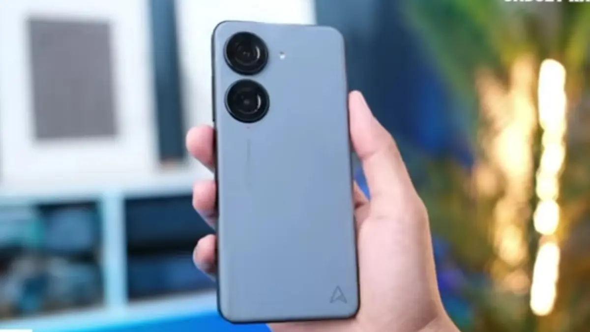 HP Compact Terbaik 2025: Pilihan Ringkas, Cepat, dan Praktis Mengalahkan Flagship Besar