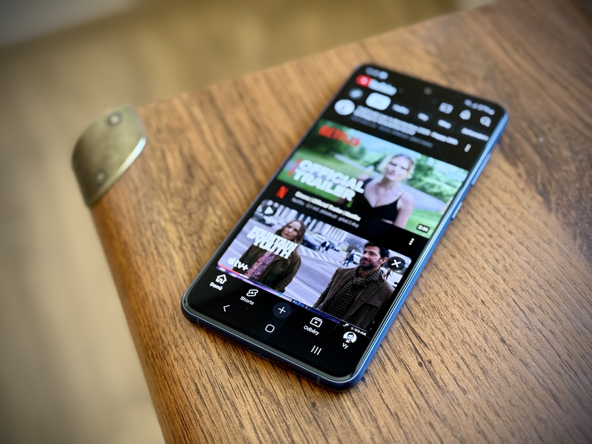 Mengenal Malaikat Tuhan, Pelíšky, dan Bohouš: Sorotan Utama di Samsung Magazine